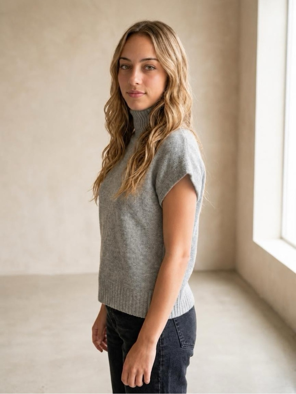 Amazon Women's Light Gray Short-Sleeve Turtleneck Sweater